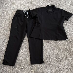 Women’s Figs Scrub Set